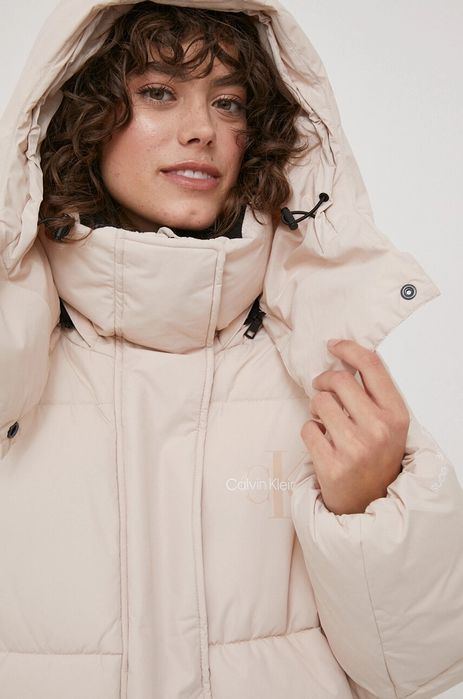 Довга зимова куртка бренд Calvin Klein розмір М