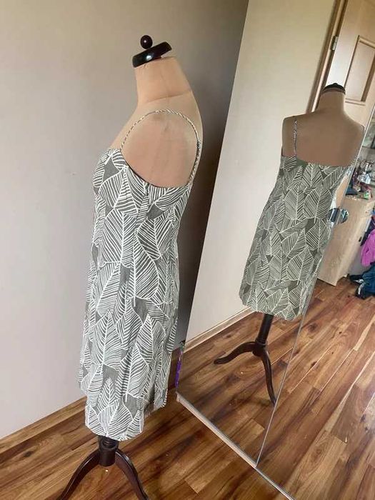 S m boden len sukienka na ramiaczkach len liscie monstera lato trapez 38