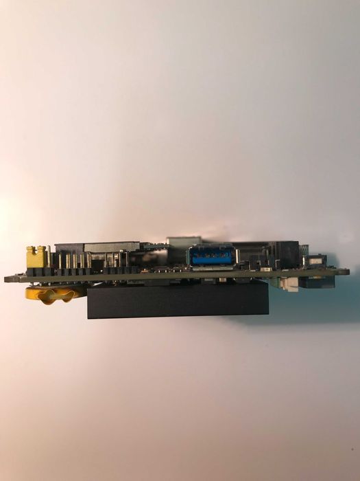 плата mini-PC: проц і відео на борту, ОЗУ 2GB DDR3, 100X100mm, Intel.