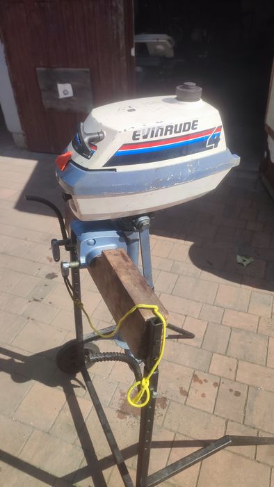 Silnik zaburtowy Evinrude 4 KM