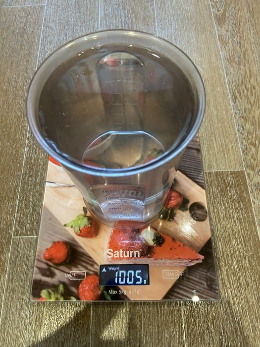 Емнісь стакан 0,6-1 літр мірний стакан є кількість