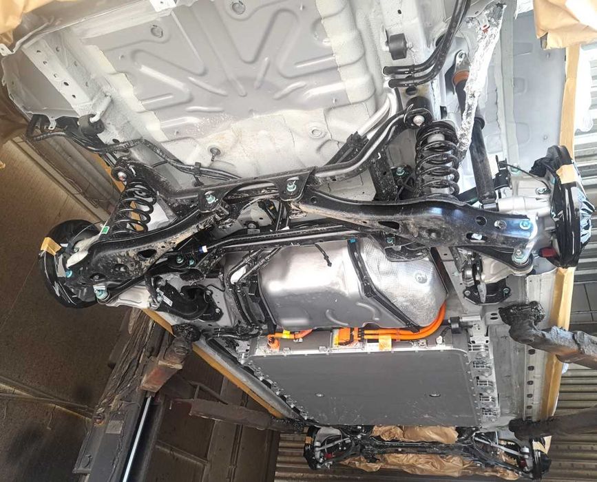 Konserwacja podwozia bez utraty gwarancji, piaskowanie, serwis