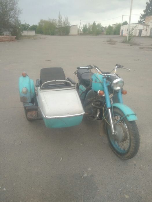 Продам моцикл "Юпитер 3" з коляскою.