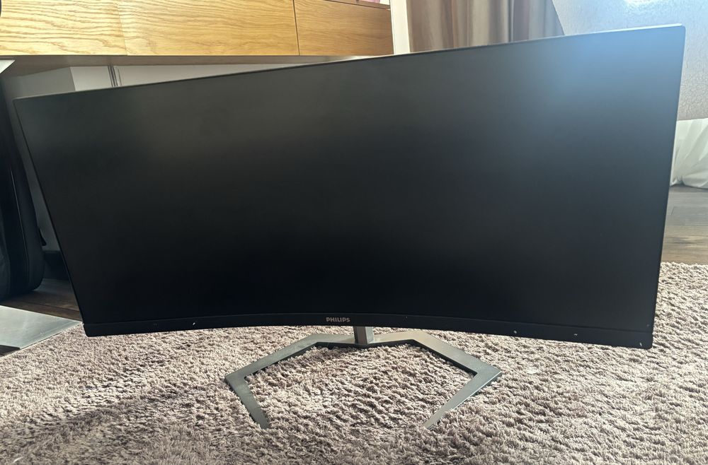 Вигнутий ігровий монітор 34" Philips Evnia 34M1C5500VA (2K UWQHD, 165Hz)