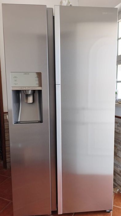 Samsung Frigorífico Americano RH58K6598SL Food Showcase 575L