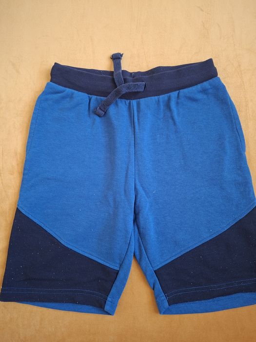 Spodenki 8 sztuk