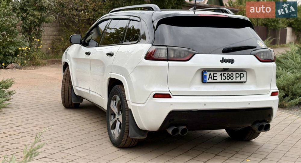 Продам авто JEEP CHEROKEE KL 2019  3.2