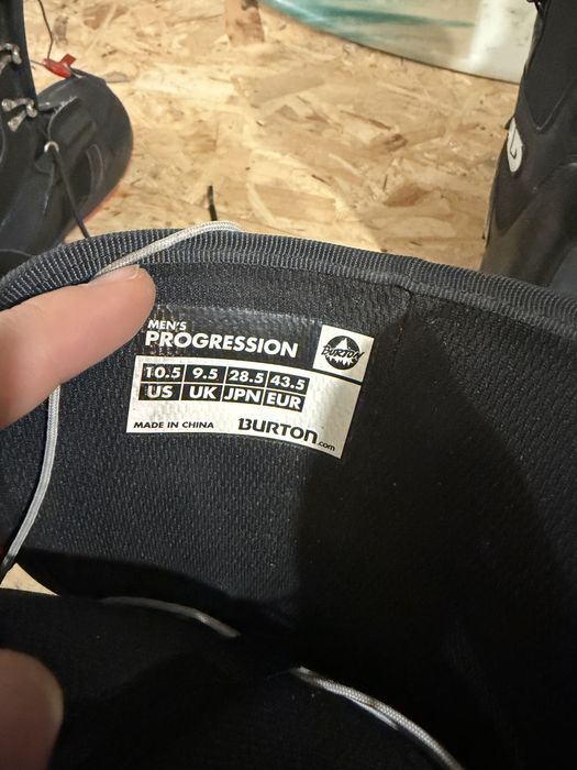 Buty snowboardowe burton 43,5