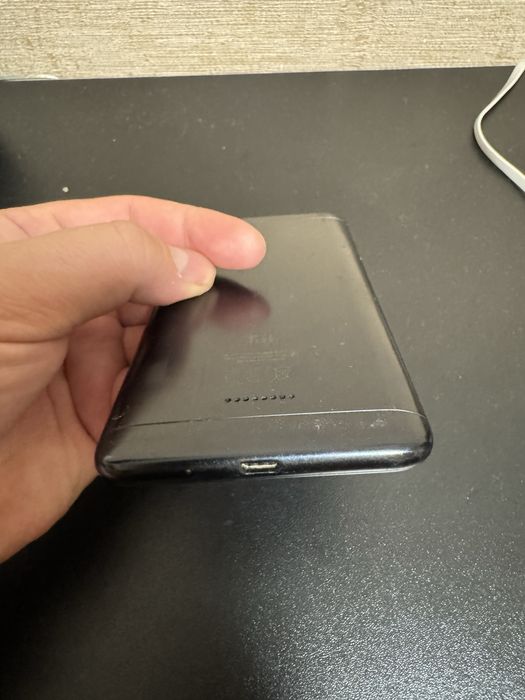 Смартфон Xiaomi Redmi 6A 2/16