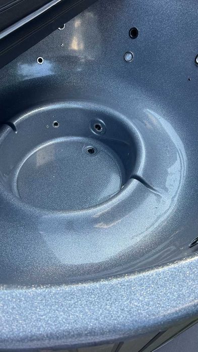 Luksusowa balia ogrodowa od ręki z hydromasażem i pokrywą