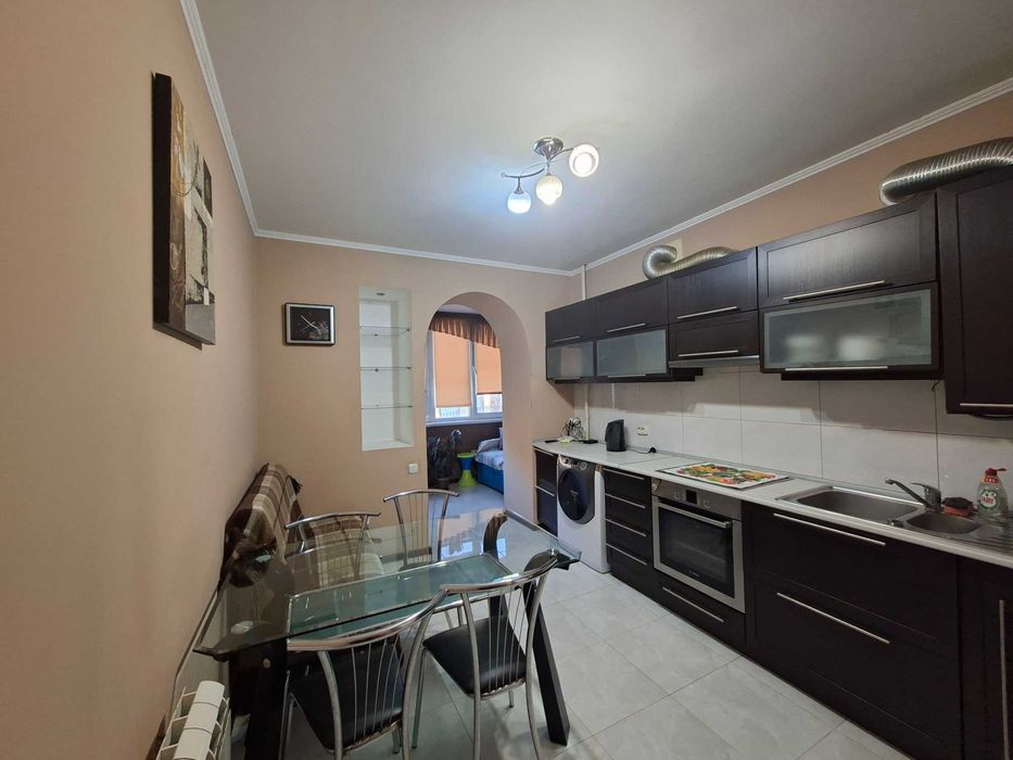 Оренда 2-кімнатної квартири,вул.Федьковича 7 Б(Пасічна).