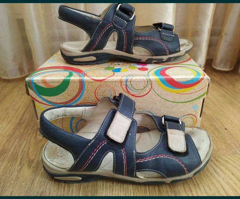 Сандалі, босоніжки р. 30, довжина 20см, Берегиня