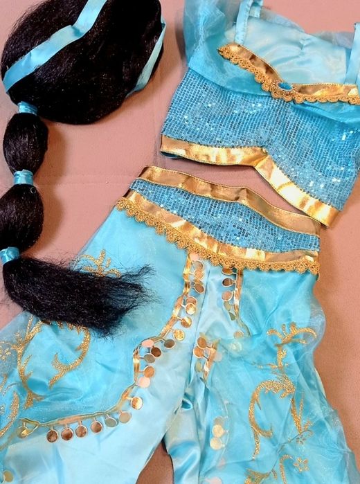 Stroj karnawałowy  Ksiazniczka Jasimna Aladyn 7-8lat