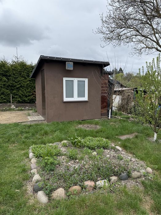 Działka rekreacyjna ROD z altanką  –Szczecinek, Sienkiewicza 10 A