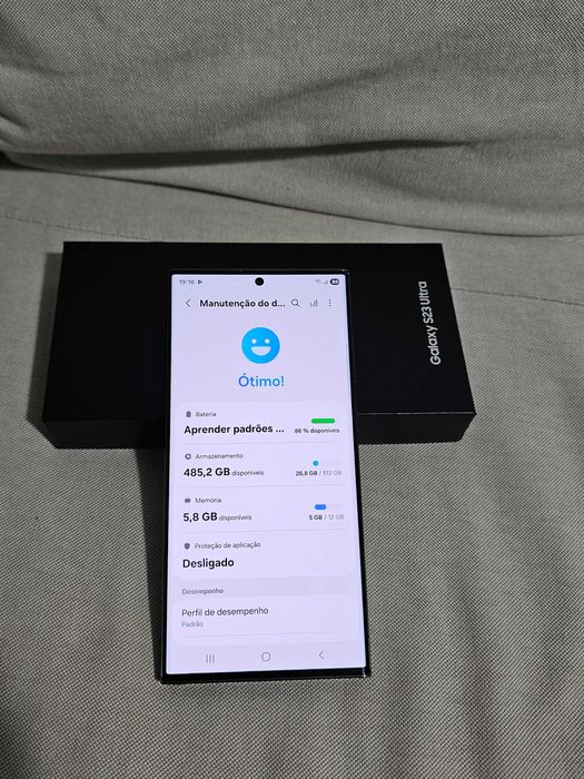 Samsung S23 Ultra 512GB.  Muito bom. Tudo de origem