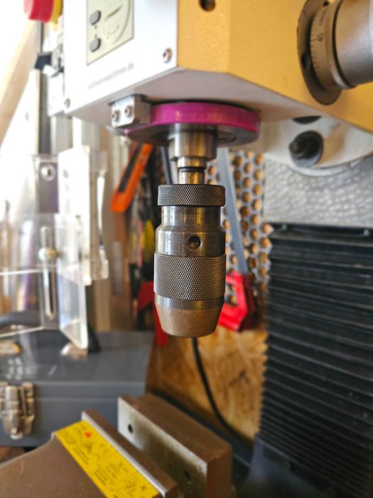 Furadora-Fresadora OPTIMUM BF 20L Vario