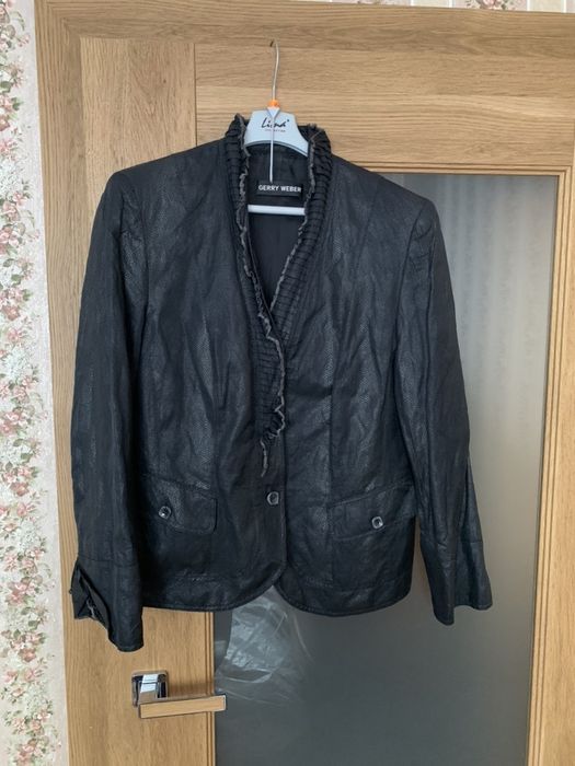 Żakiet Ala wężowa skórka Gerry Weber 42