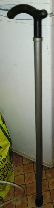 Трость  для ходьбы алюминева ,78см  и новая 84с грнм