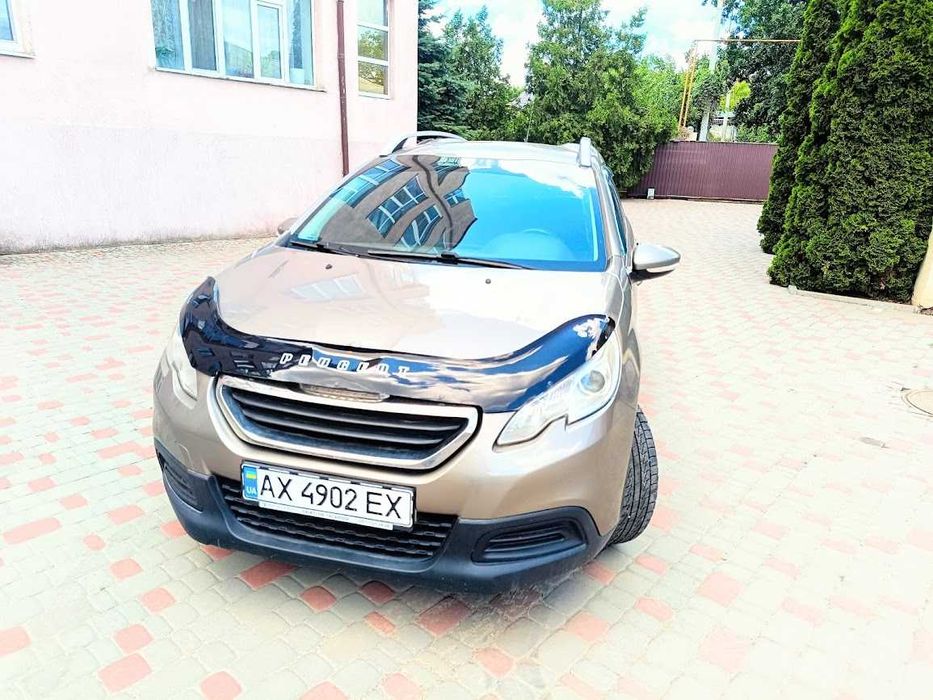 Продам Peugeot 2008  економічний та надійний кросовер для міста