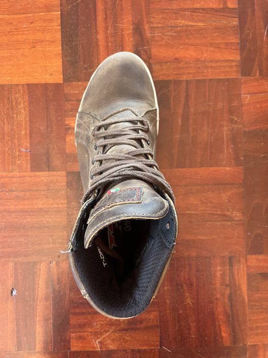 Botas Ténis Mota TCX (Tamanho 41)