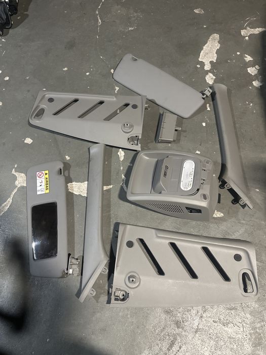 Osłony przeciwsłonecznePÓŁKI Lampka PODSUFITKI RENAULT MASTER 4 Boczki