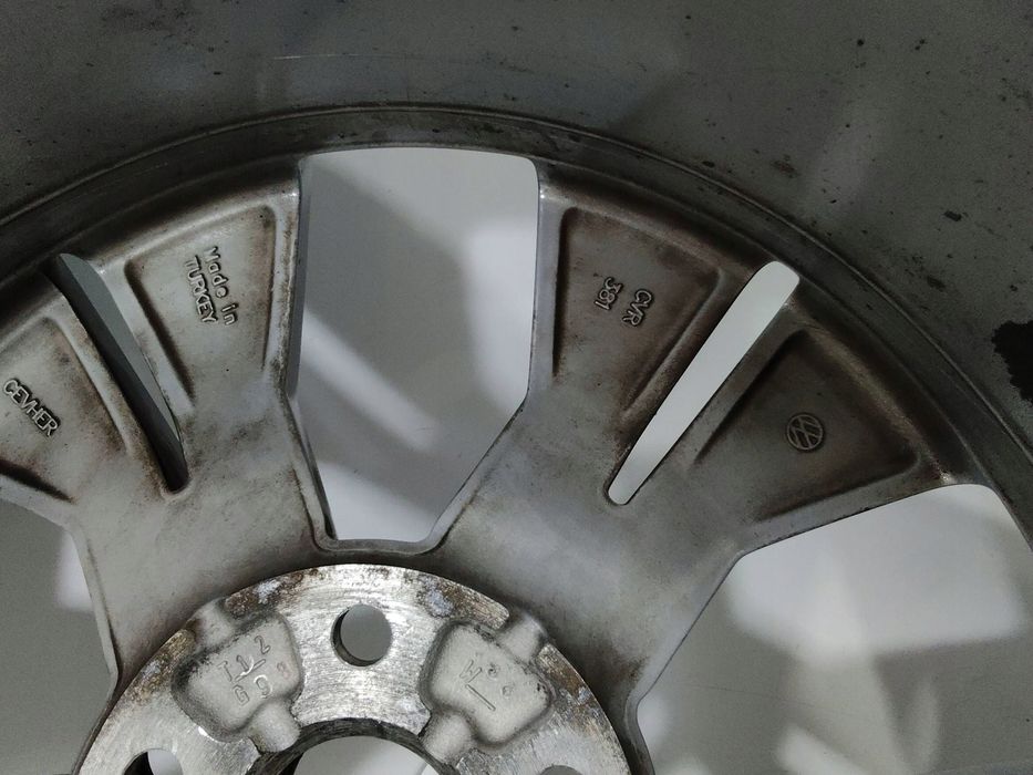 volkswagen passat b8 felga alufelga 18 oem