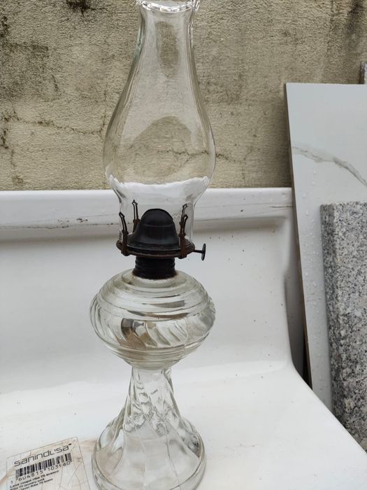 Candeeiro a petróleo