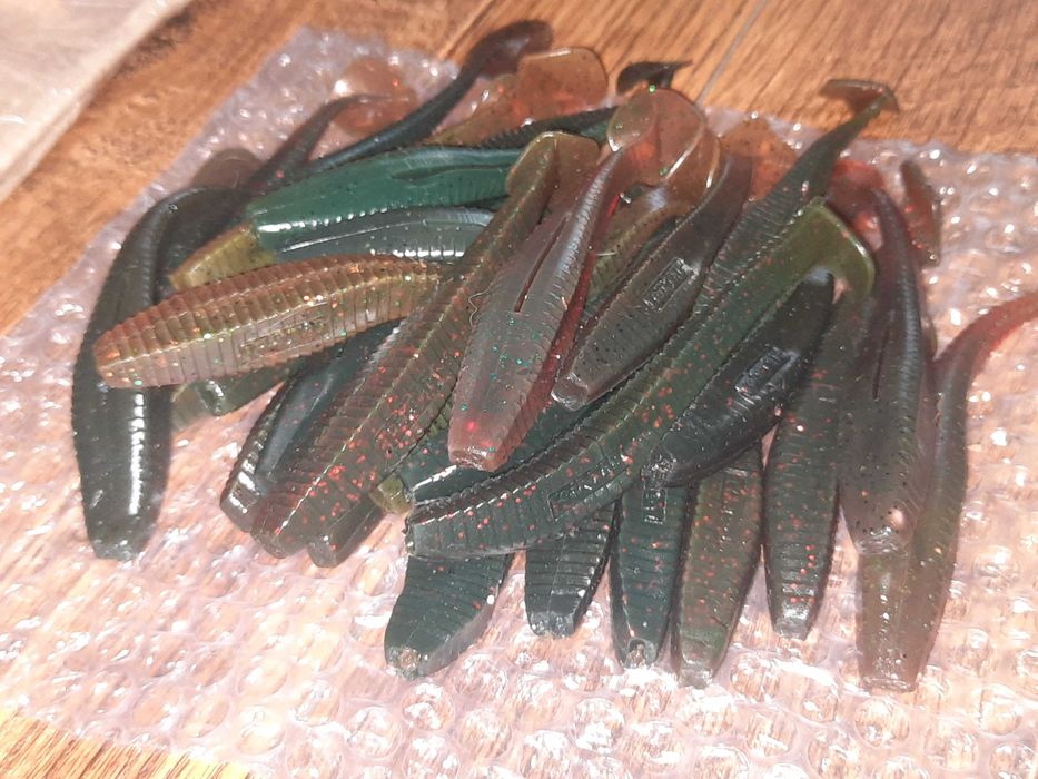 Рыболовные приманки силикон. Много. Цена за все.