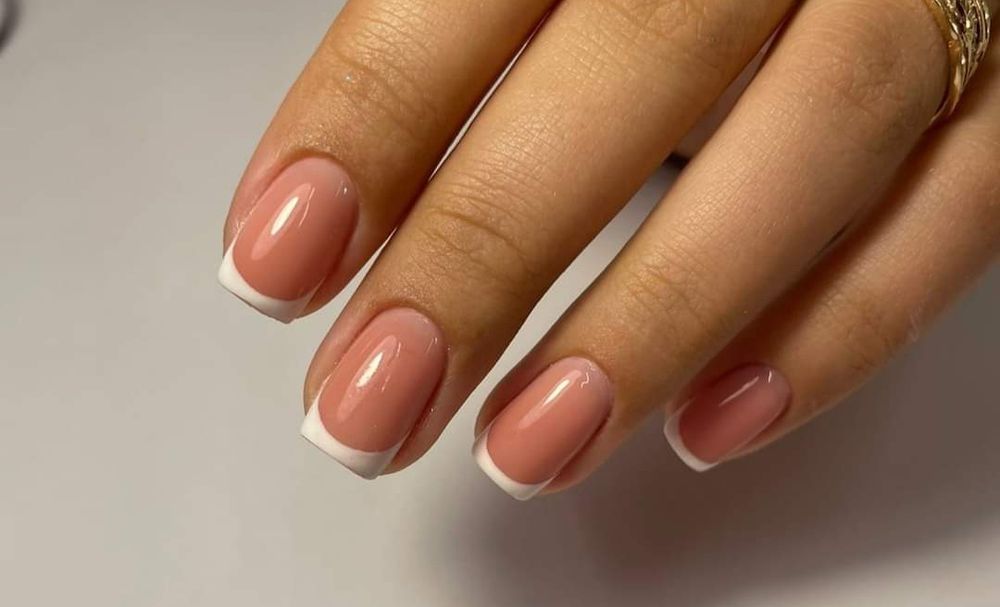 Манікюр педикюр нарощування нігтів покриття гель-лак.Конотоп