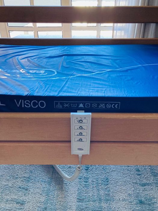 Cama elétrica articulada com colchão