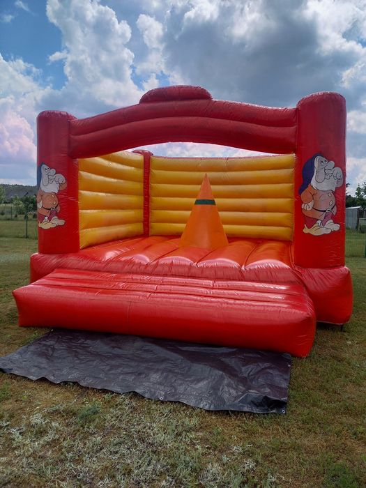 Sprzedam zamek dmuchany