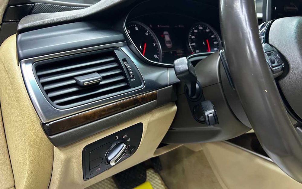Audi A6 2012року