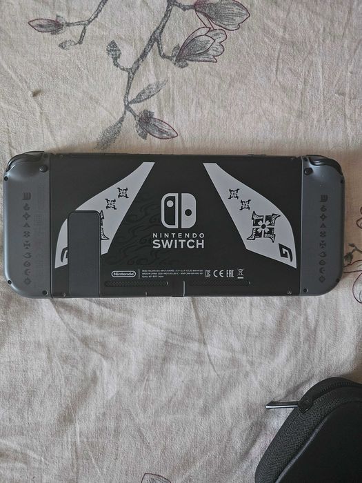 Nintendo Switch Monster Hunter Edition