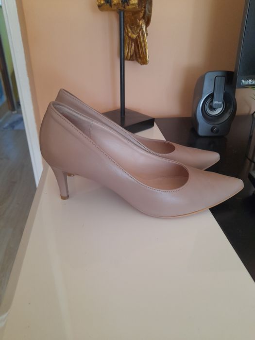 Damskie buty Ryłko rozmiar 38,5 skóra szpilki