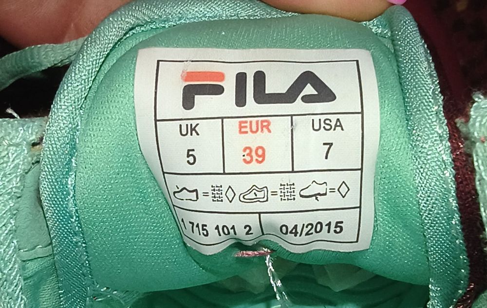 Кросівки FILA, розмір 39 (EU) / US 7 / UK 5.
