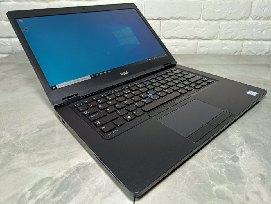Ноутбук DELL Latitude 5480 1920х1080 FULL HD IPS i5-7200U 8GB SSD128GB