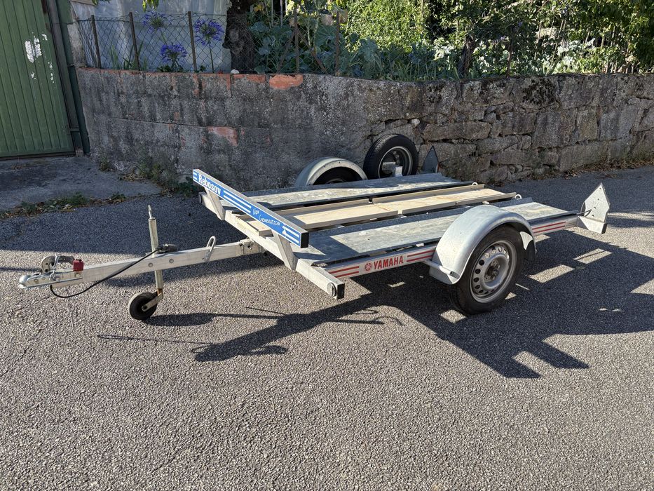 Reboque rebosov 11010 em aluminio igual a novo