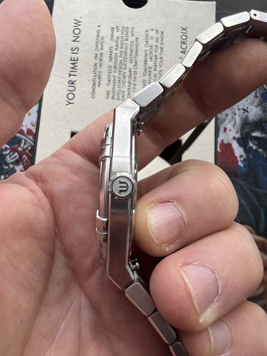 Maurice Lacroix Aikon AI1108-SS002-330-1