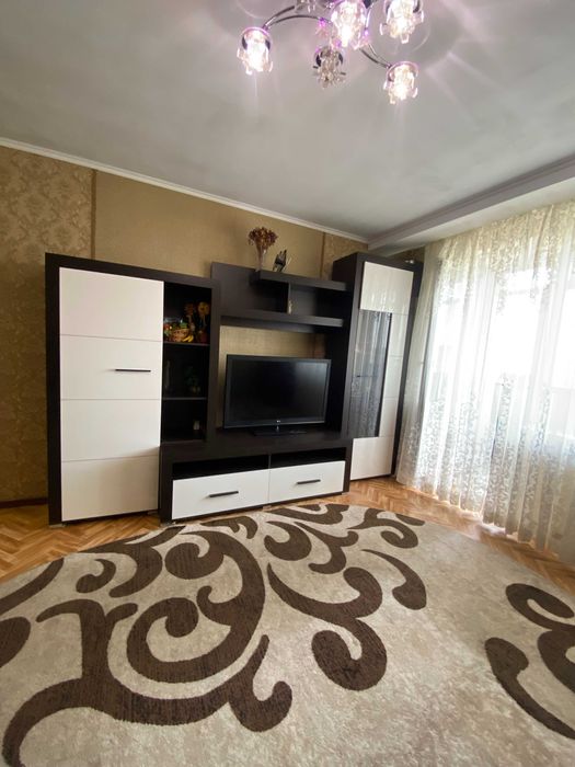 1К НОВЕ планування! Біля парку Чекмана! Цегла!