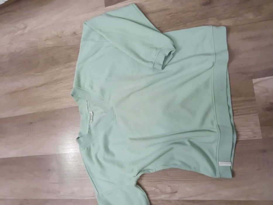 Dres damski Bekkin.