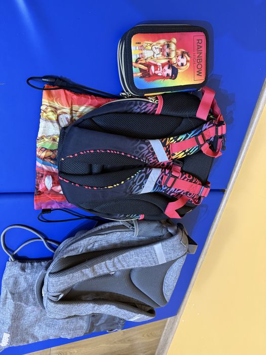 Plecaki zestaw BeQniq z piórnikami