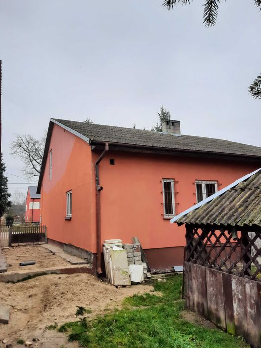 Działka 1700 m2 z budyniem 140 m2.