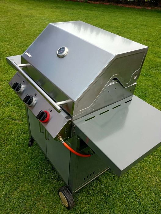Duży grill gazowy