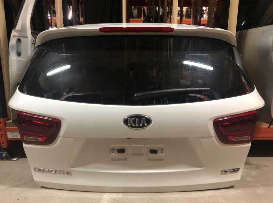 Кришка багажника Kia Sorento 3 III разборка