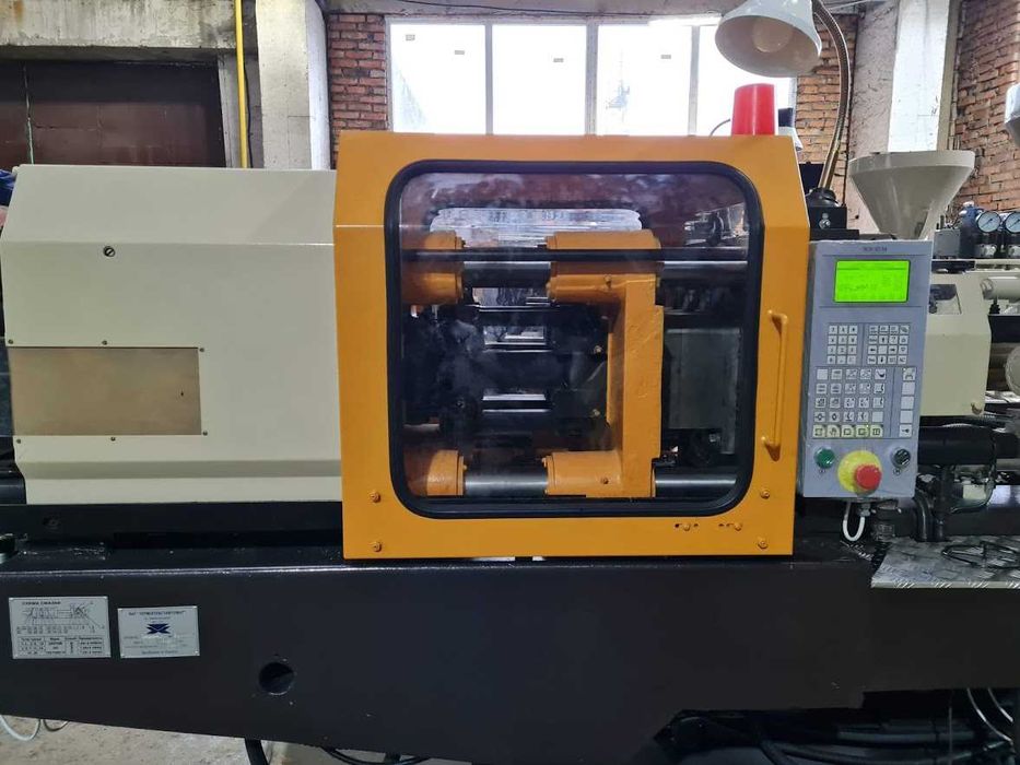 Виготовлення виробів із пластмас на пресформах замовника