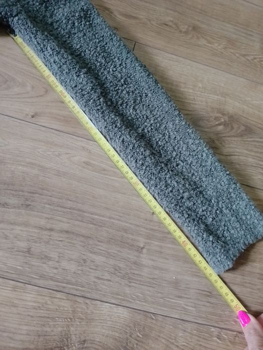 Kardigan ,sweterek z kapturem ciepły