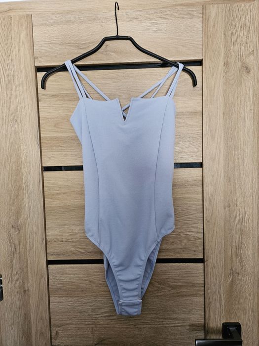 Damskie body New Look.  Rozmiar 40