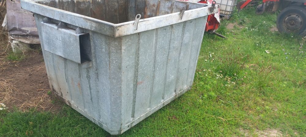 Sprzedam kontener pojemnik metalowy