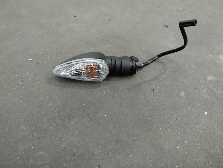 Yamaha MT 125 MT125 kierunkowskaz lewy