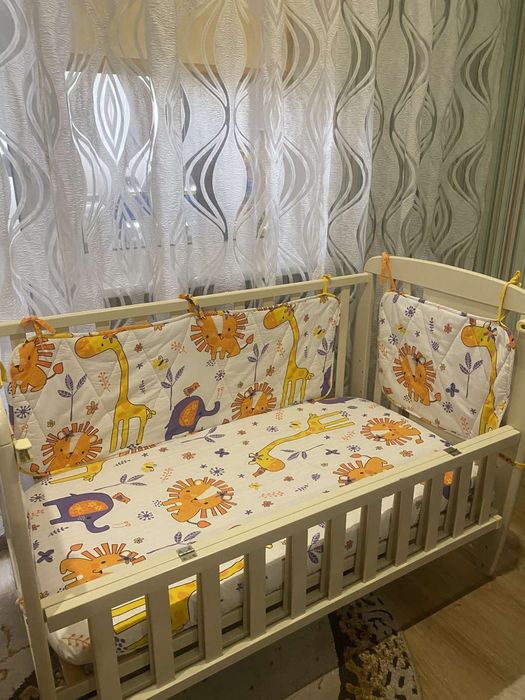 Детская кроватка